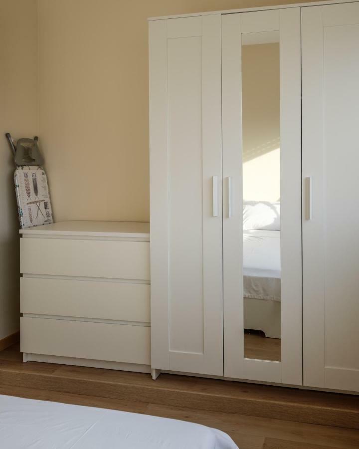 Spacious 2BDR @ Mackenzie Larnaca Esterno foto